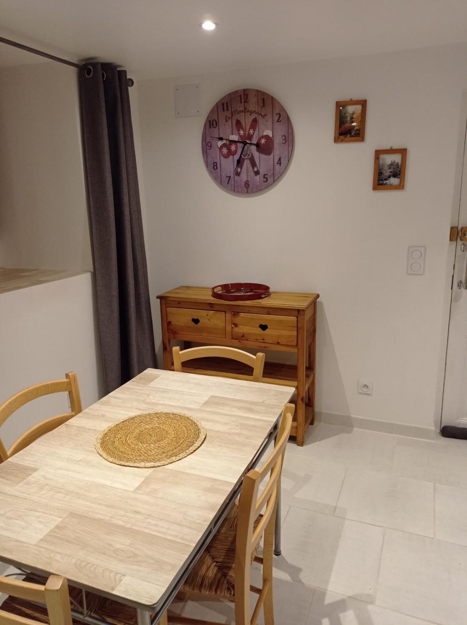 La Marmotte Apartment *